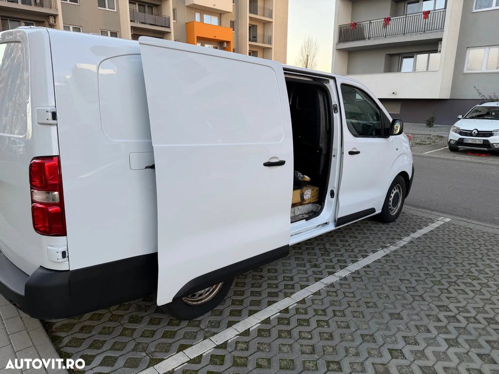 Opel Vivaro - 8
