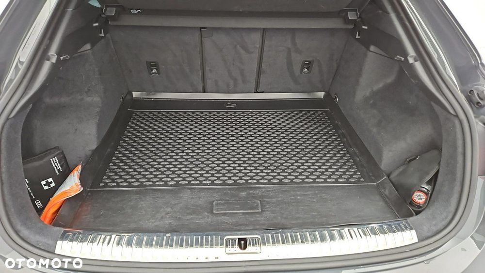 Audi Q3 Sportback - 22