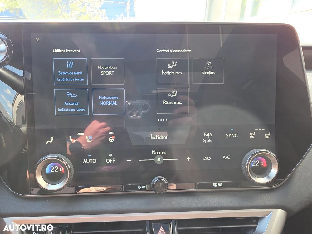 Lexus Seria RX 350h E-Four HEV Luxury Mark Levinson - 29