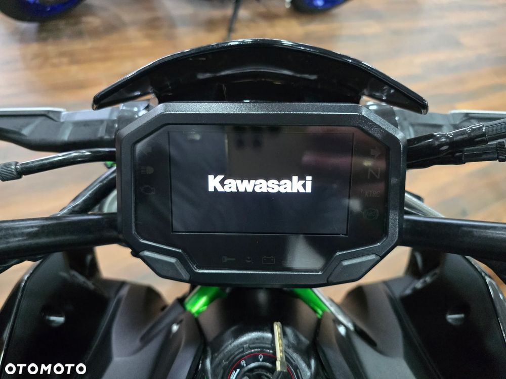 Kawasaki Z - 25