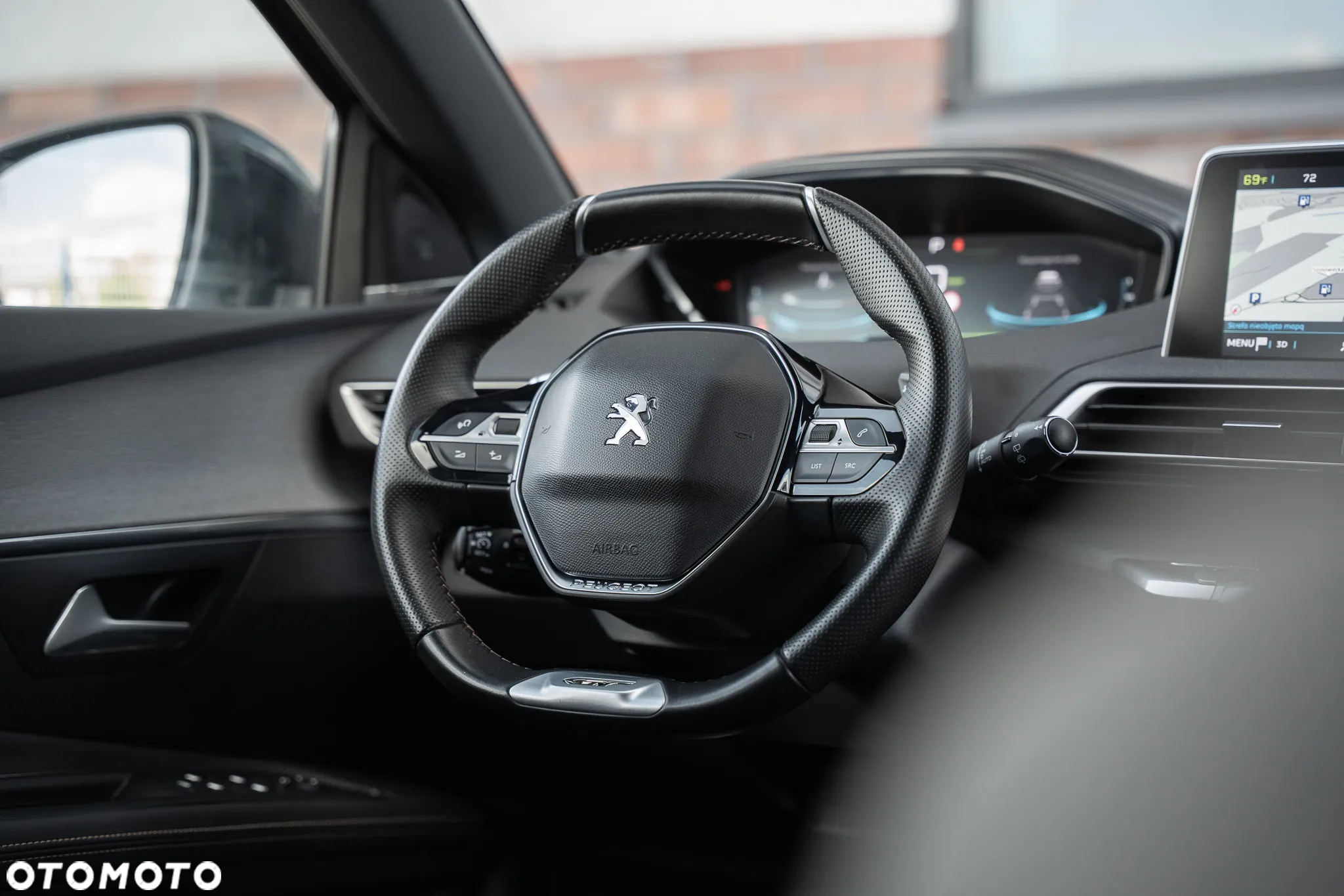 Peugeot 3008 1.6 PureTech HYbrid GT Line S&S EAT8 - 25