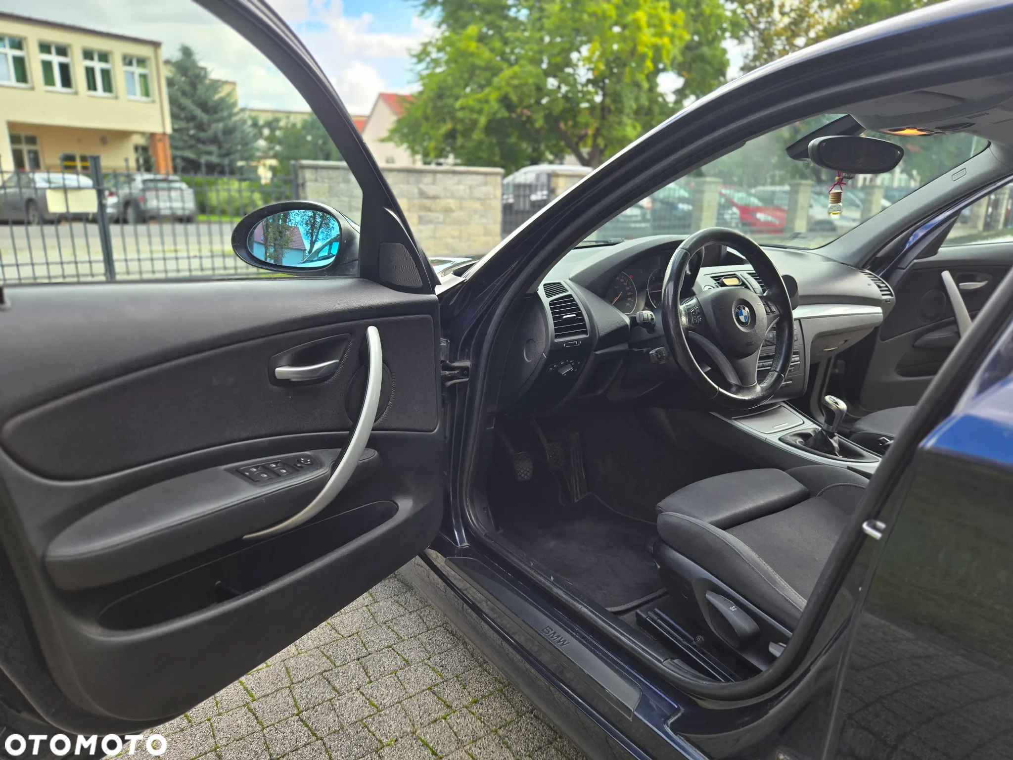 BMW Seria 1 120d - 9
