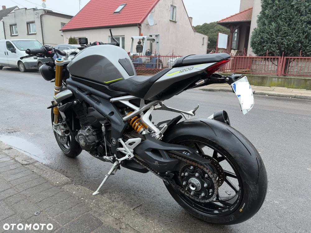 Triumph Speed Triple - 6