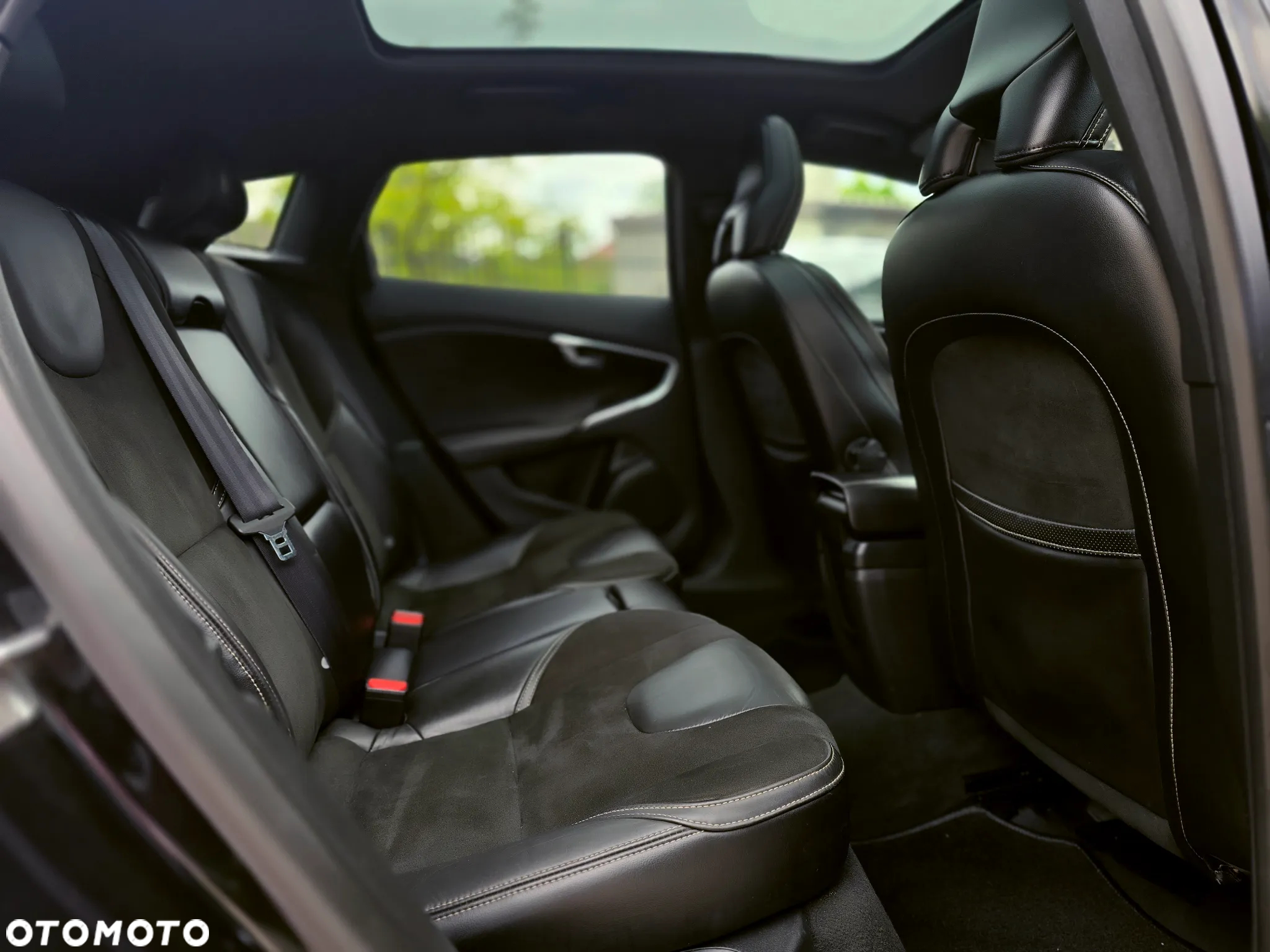 Volvo V40 D4 RDesign - 19