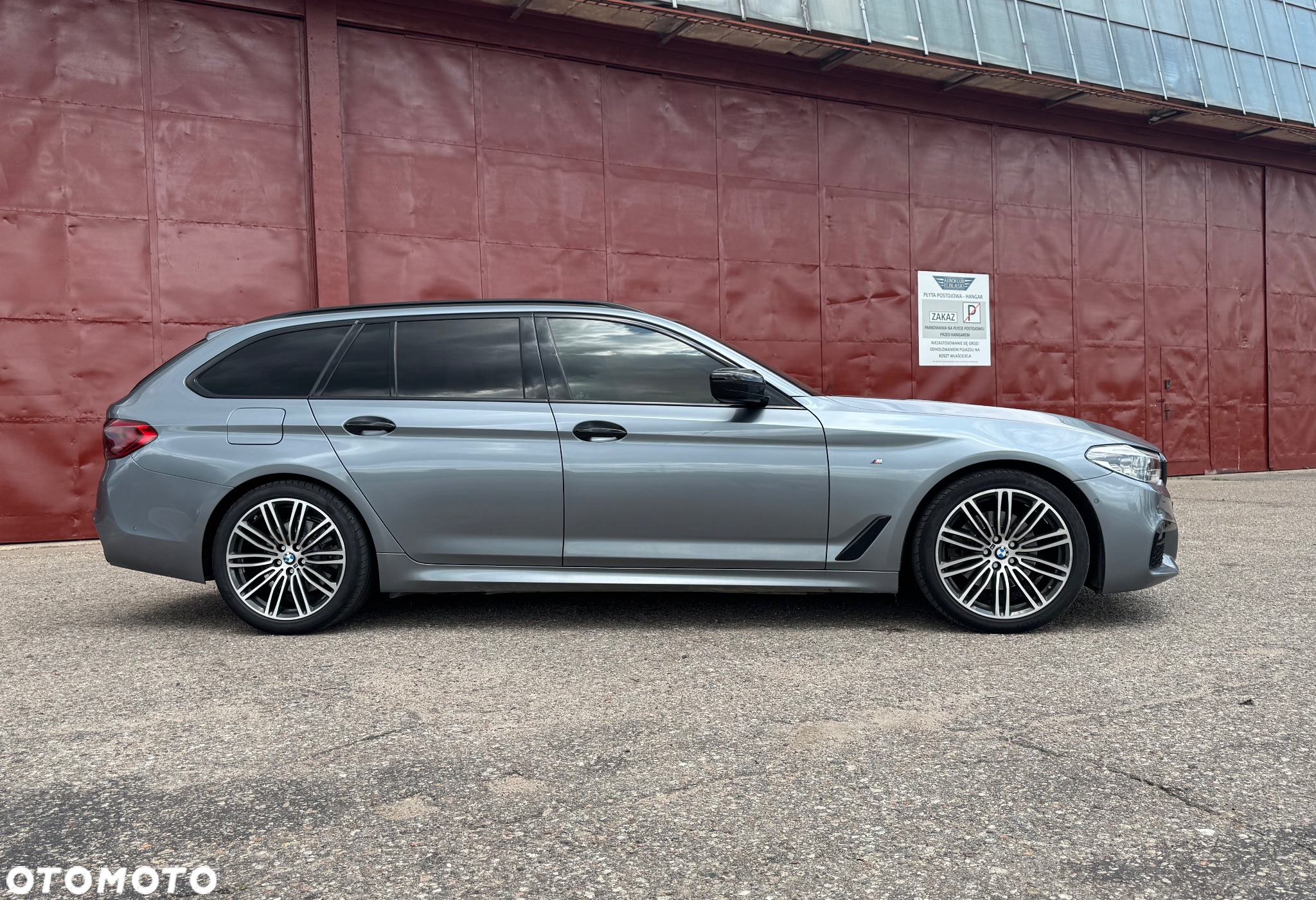BMW Seria 5 520d xDrive M Sport sport - 4
