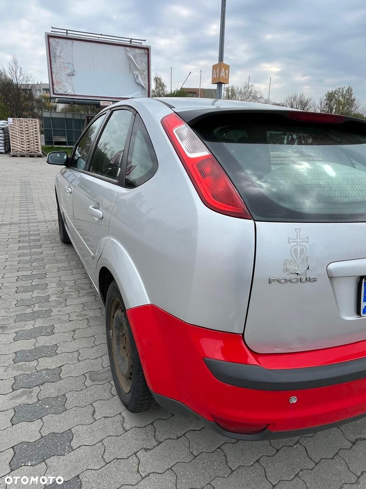 Ford Focus 1.6 TDCi Ambiente - 8
