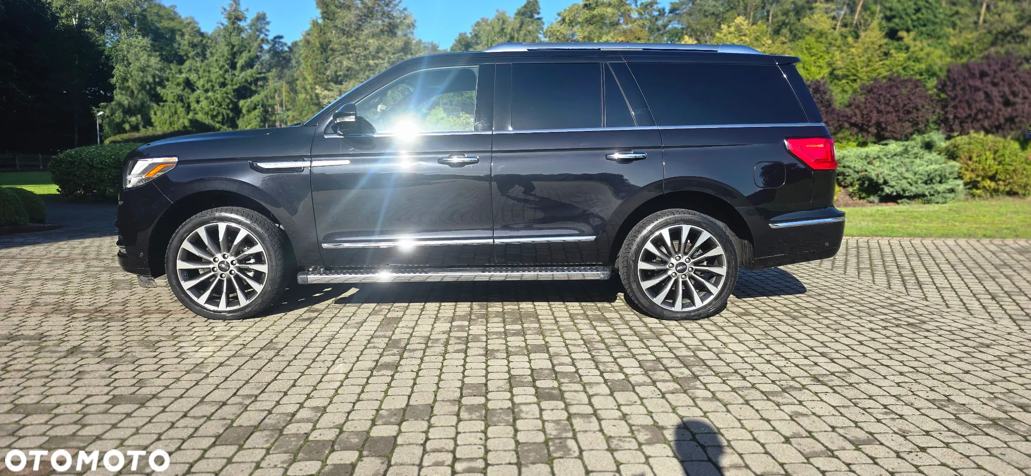Lincoln Navigator - 5