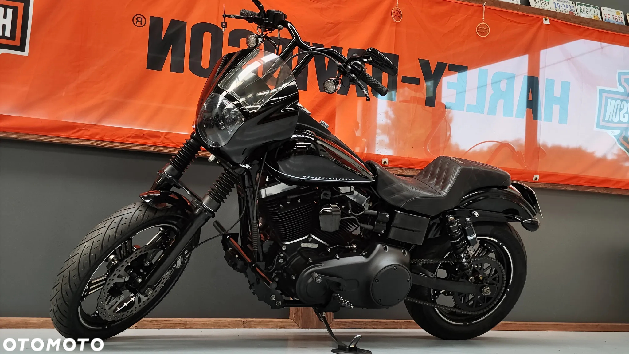 Harley-Davidson Dyna Street Bob - 6