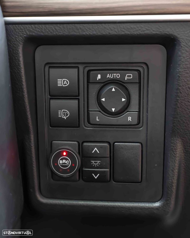 Toyota Land Cruiser Prado - 30