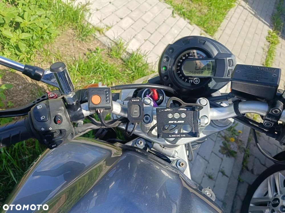 Yamaha FZ6 - 6