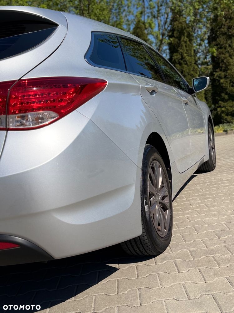 Hyundai i40 Kombi 1.6 Trend - 11