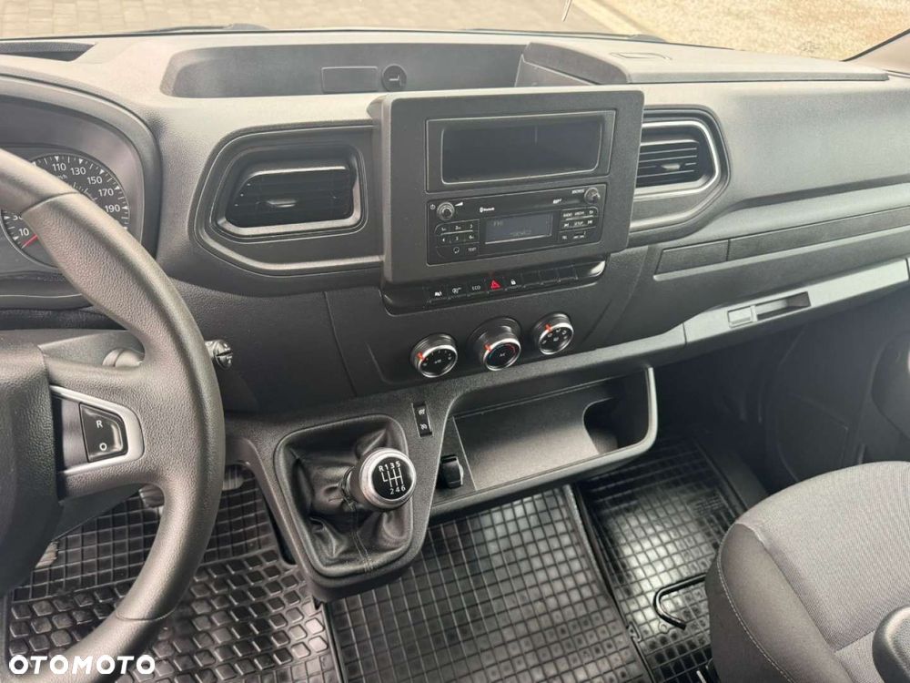 Renault Master 10 europalet  Sypialka XL - 27