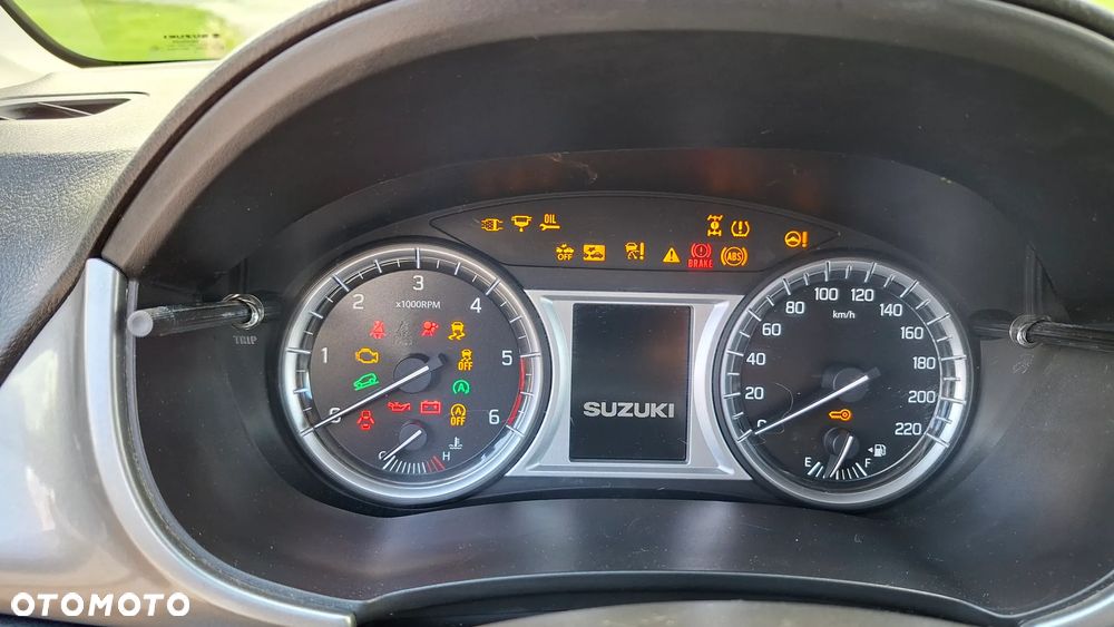 Suzuki Vitara 1.6 DDiS (4x4) Allgrip Comfort - 30