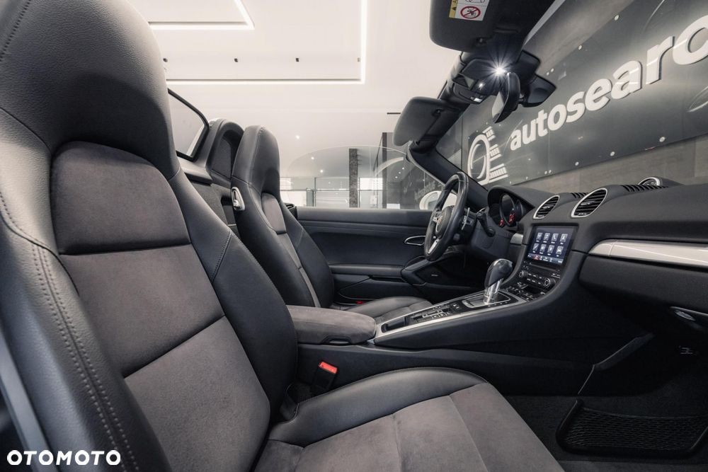 Porsche 718 Boxster PDK - 17