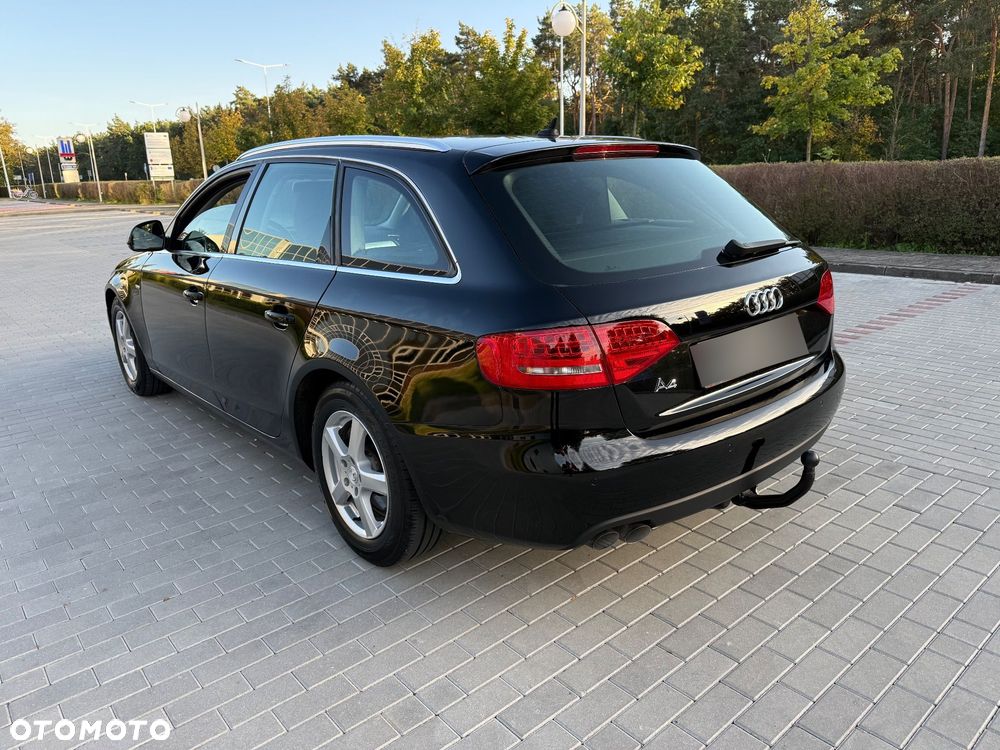 Audi A4 Avant - 27