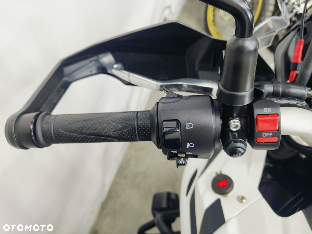 Benelli TRK 502 - 15