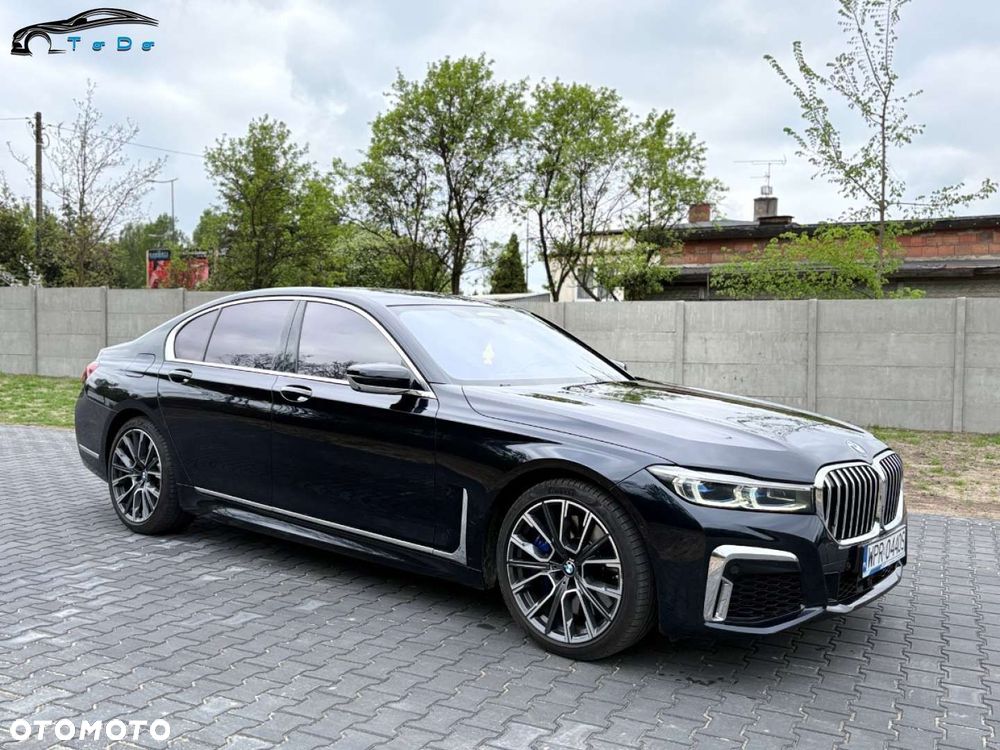 BMW Seria 7 750i xDrive - 8
