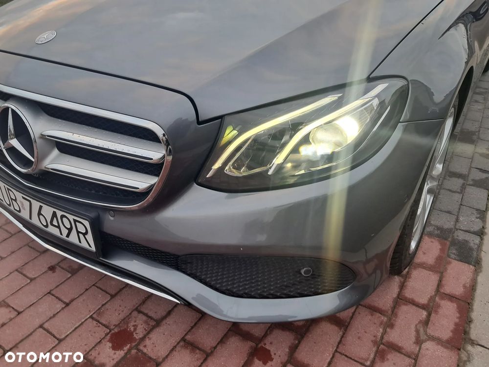 Mercedes-Benz Klasa E 200 9G-TRONIC - 8