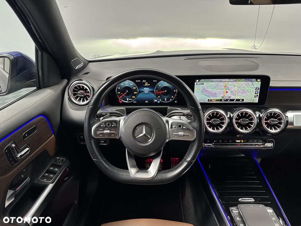 Mercedes-Benz GLB 200 d 4-Matic AMG Line 8G-DCT - 23