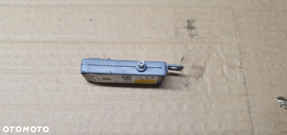 Wzmacniacz anteny moduł VW Touareg 7L6035577 - 1