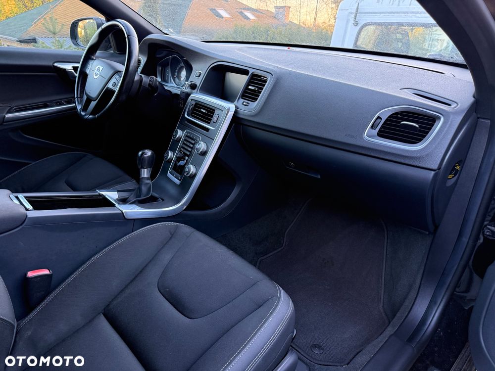 Volvo V60 D4 Edition Pro - 6