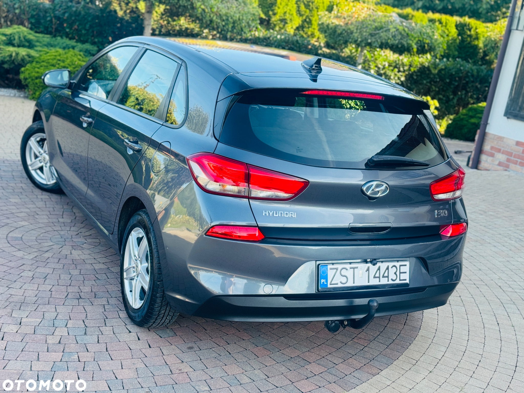 Hyundai i30 1.4 Premiere Comfort - 22