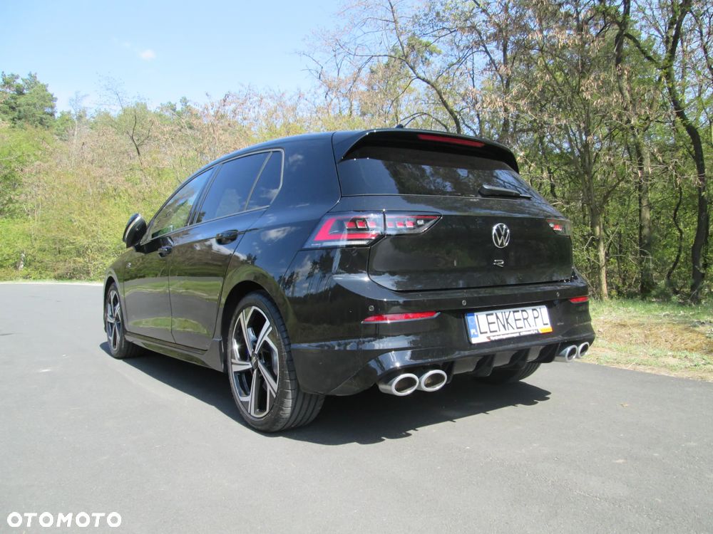 Volkswagen Golf - 12