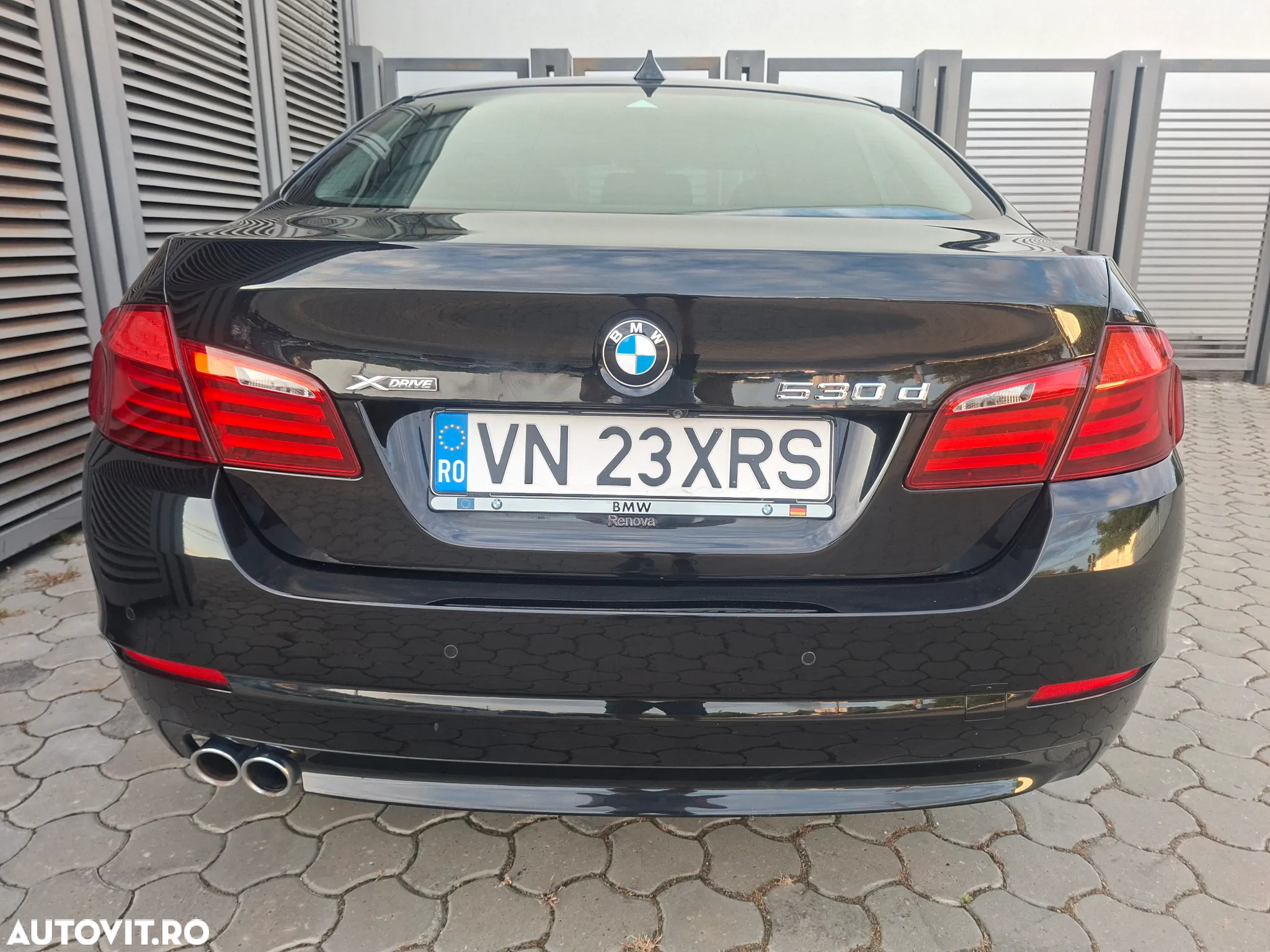 BMW Seria 5 530d Sport-Aut. Luxury Line - 21