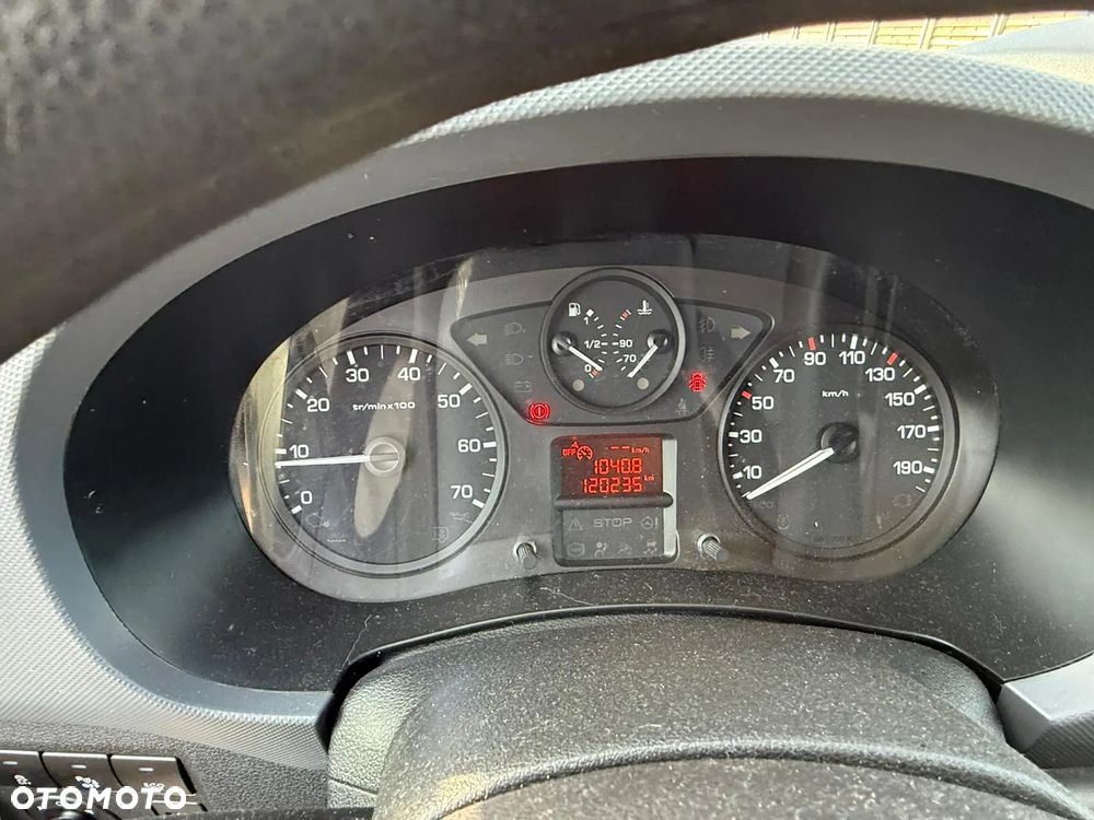 Citroën BERLINGO - 11