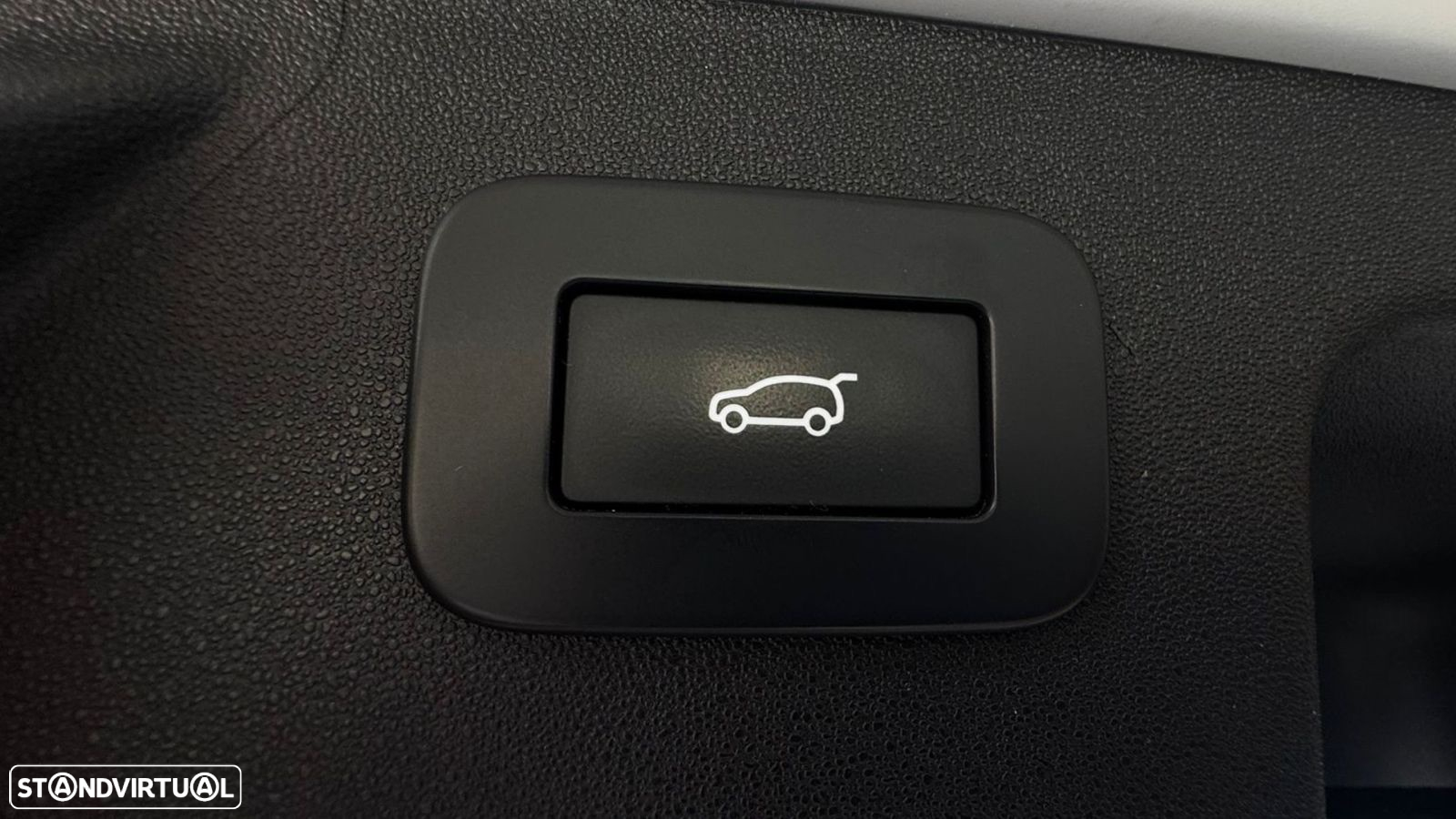 Land Rover Discovery Sport 1.5 I3 P300e AWD R-Dynamic S - 8