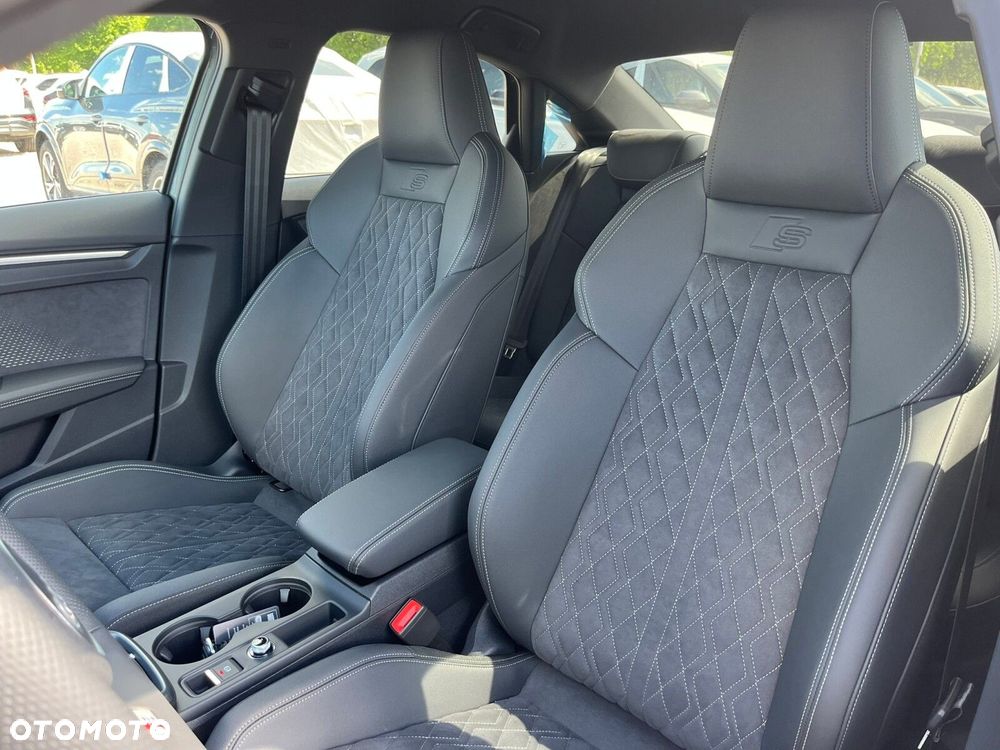 Audi S3 Limousine - 13