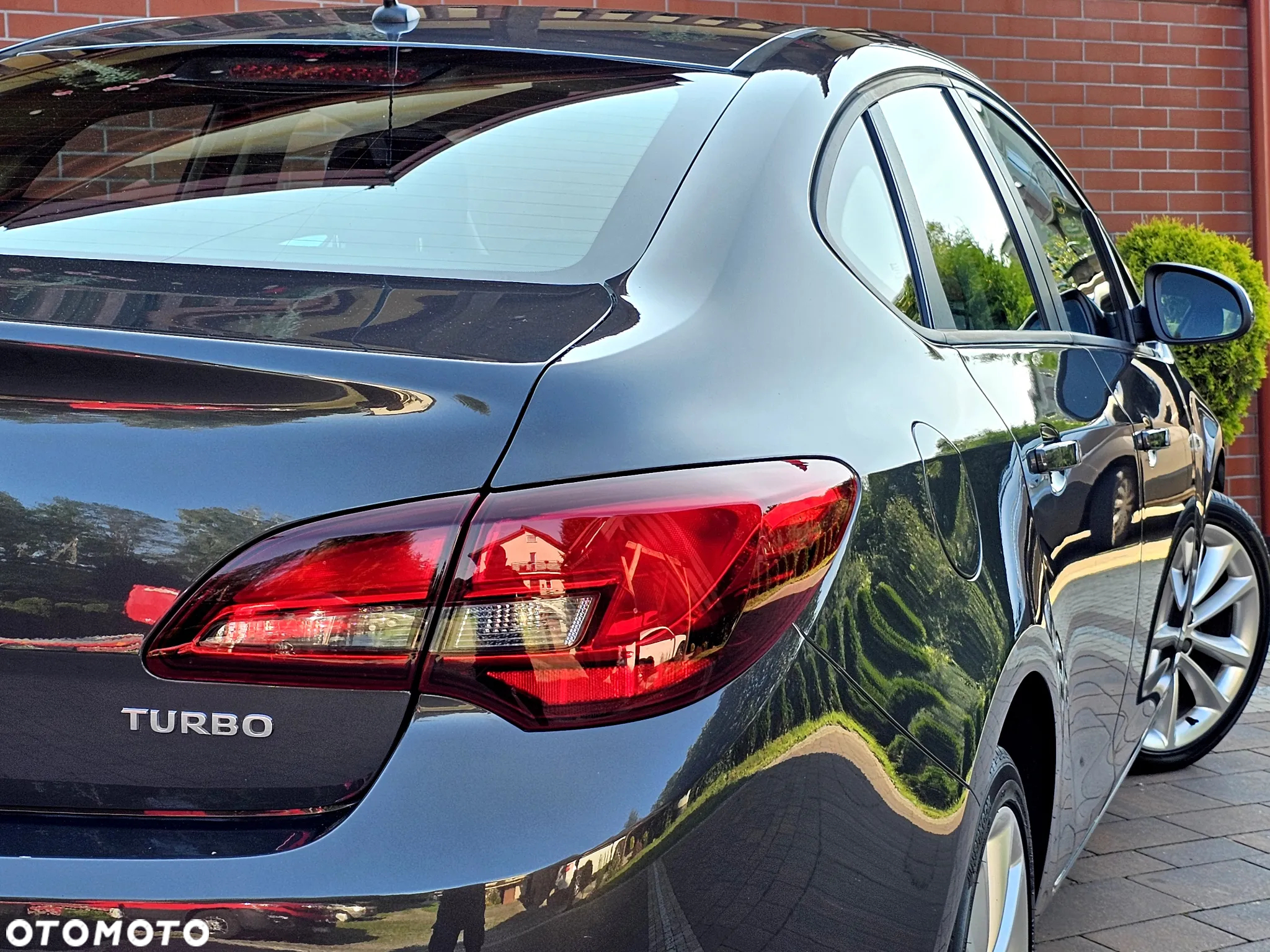 Opel Astra 1.4 Turbo Cosmo - 23