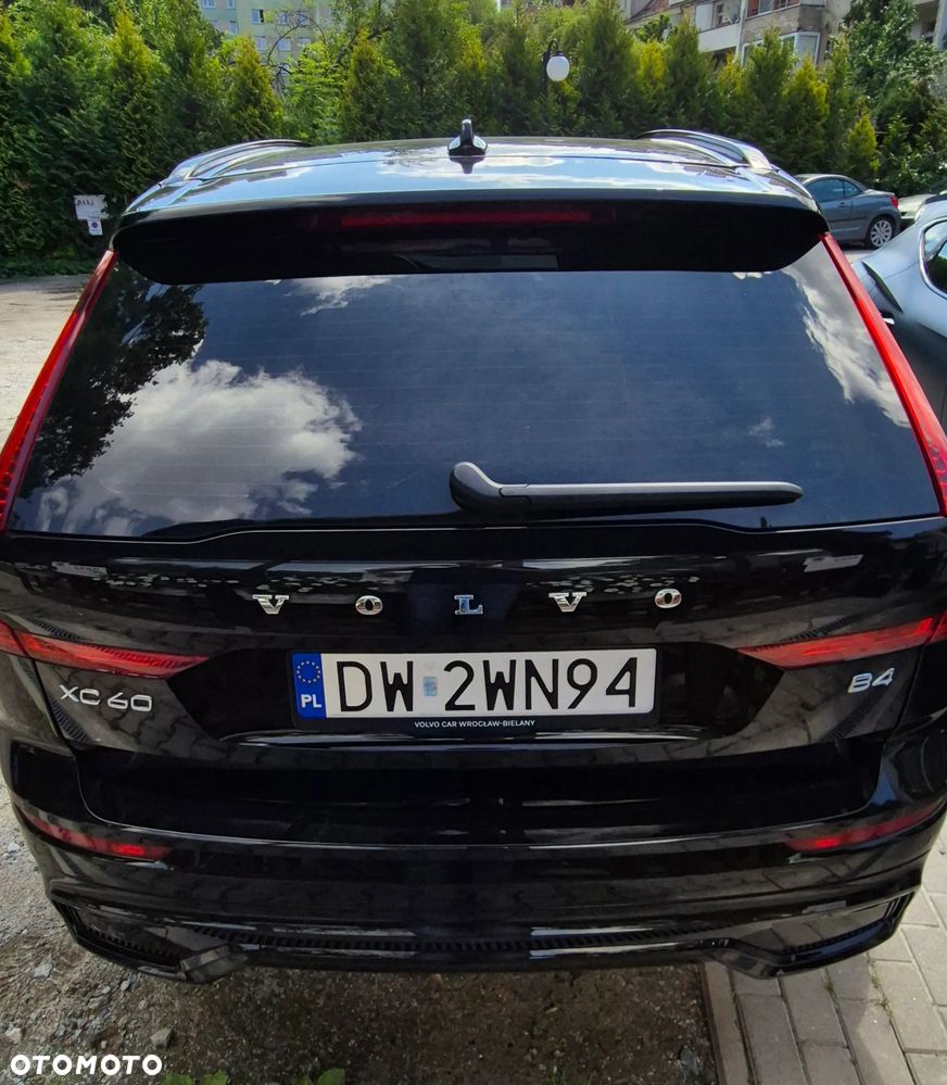 Volvo XC 60 B4 B Plus Dark - 5