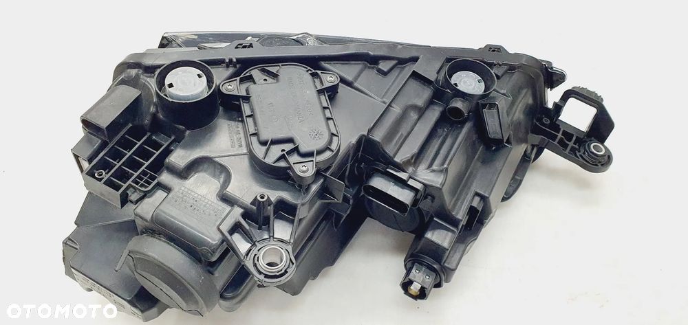 SKODA SCALA LAMPA PRAWA 19+ EUROPA ORYGINAŁ 657941016 - 5