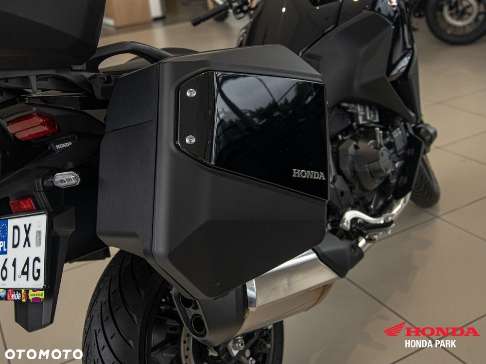 Honda NT - 11