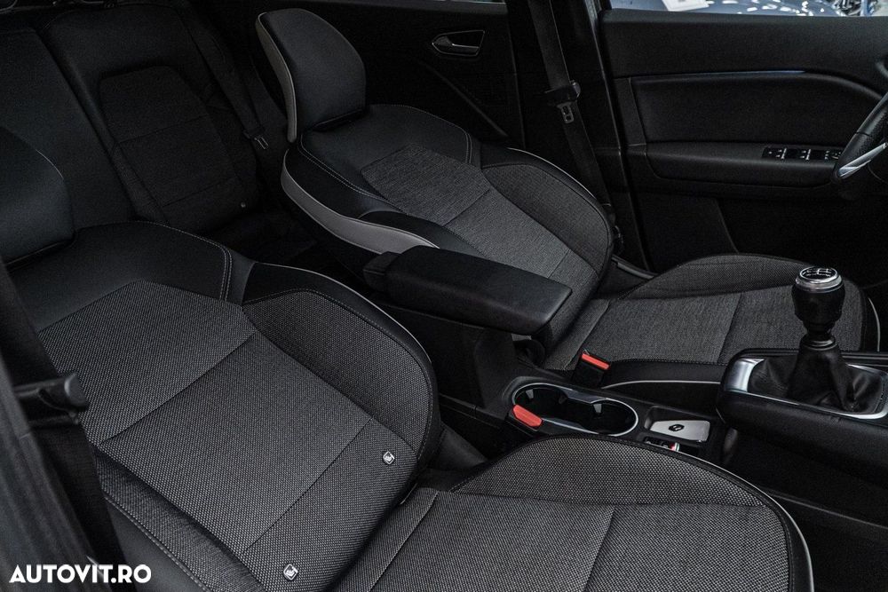 Renault Captur TCe 100 Intens - 41