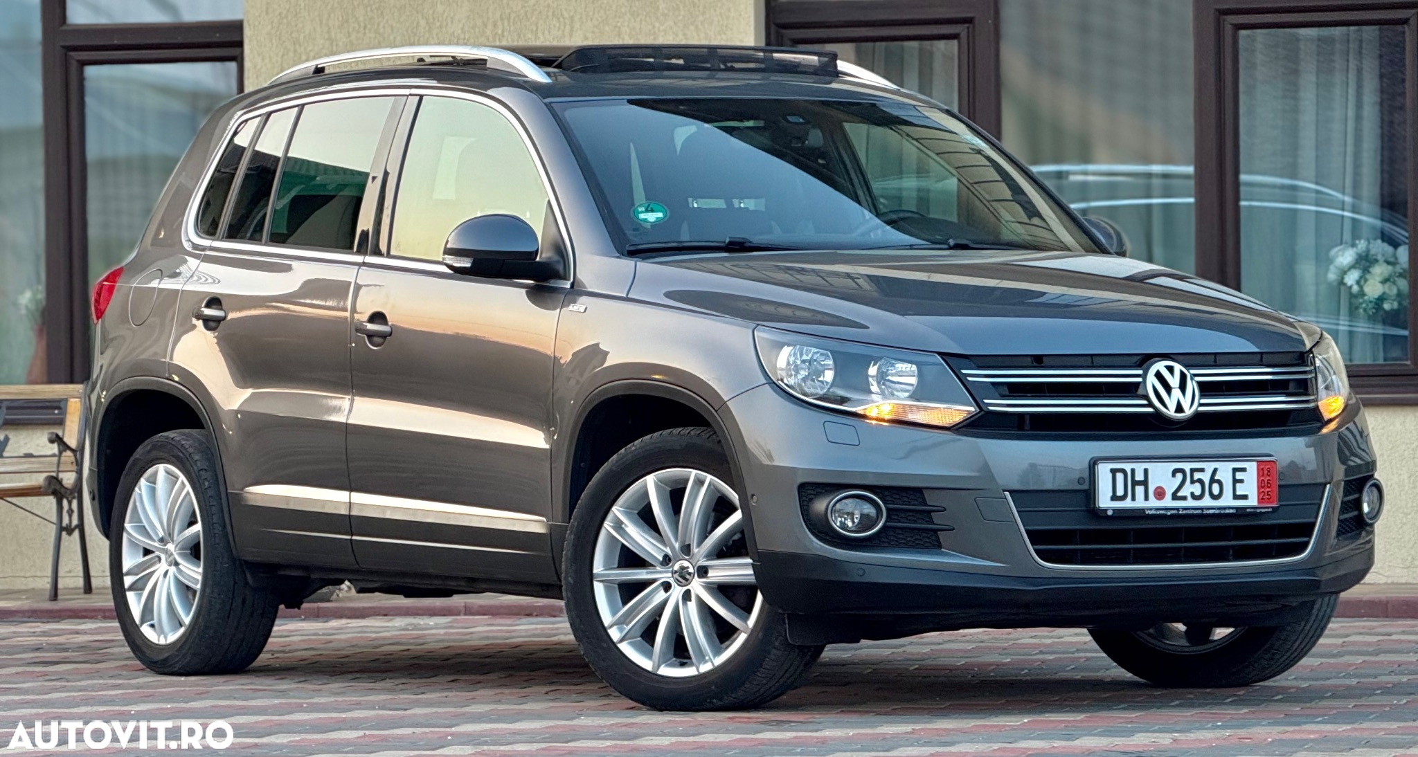 Volkswagen Tiguan 2.0 TDI DPF 4Motion BlueMotion Technology DSG Life - 2