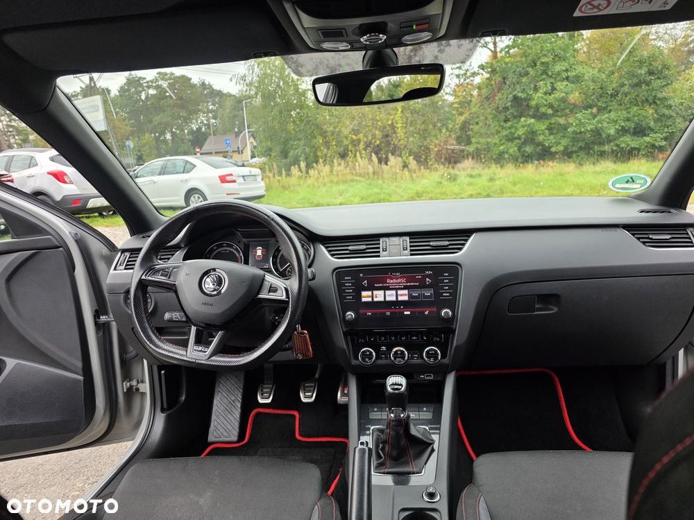 Skoda Octavia 2.0 TSI RS 230 - 20