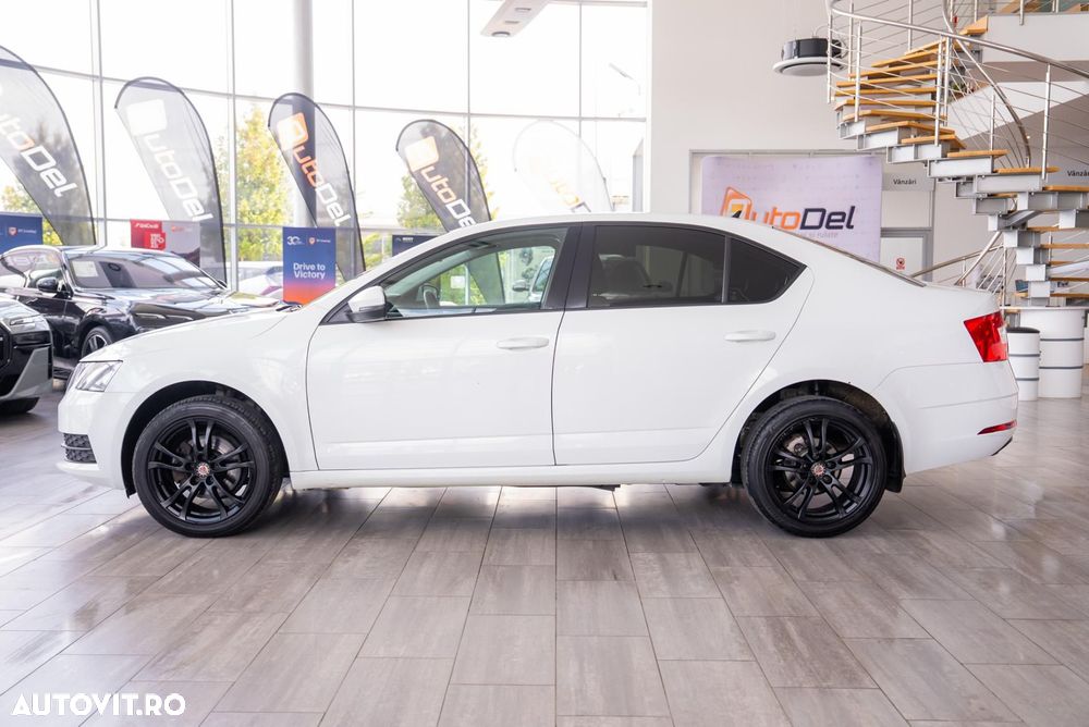 Skoda Octavia 1.6 FSI Automatik Ambiente - 8