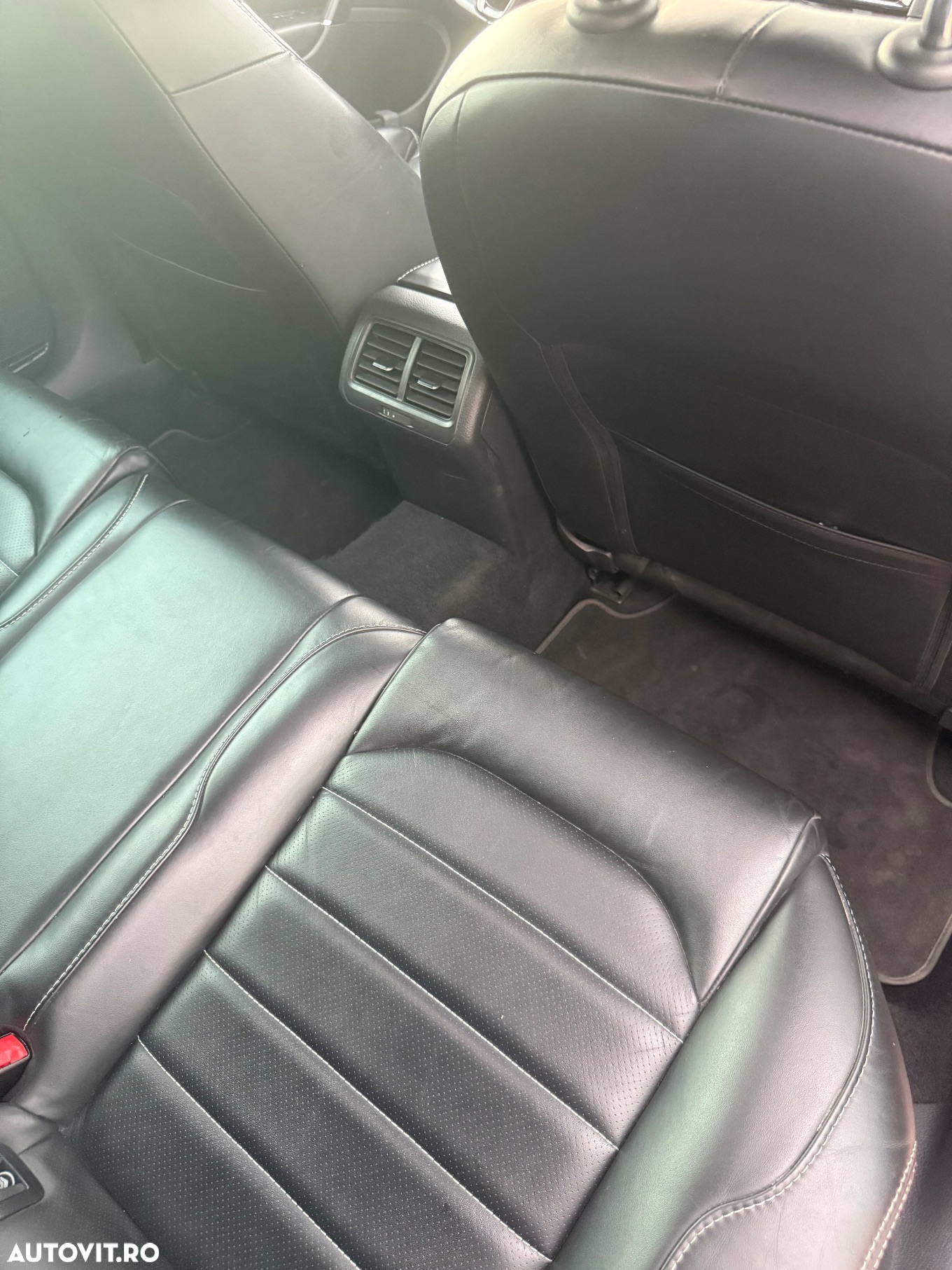 Volkswagen Golf - 13