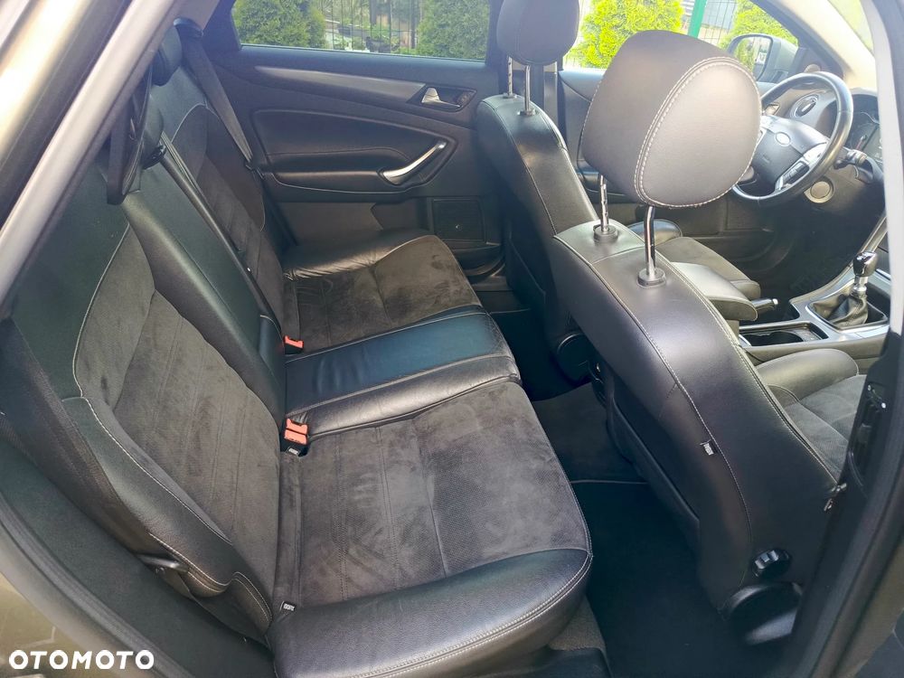 Ford Mondeo 2.0 TDCi Platinium X Plus (Titanium) - 9