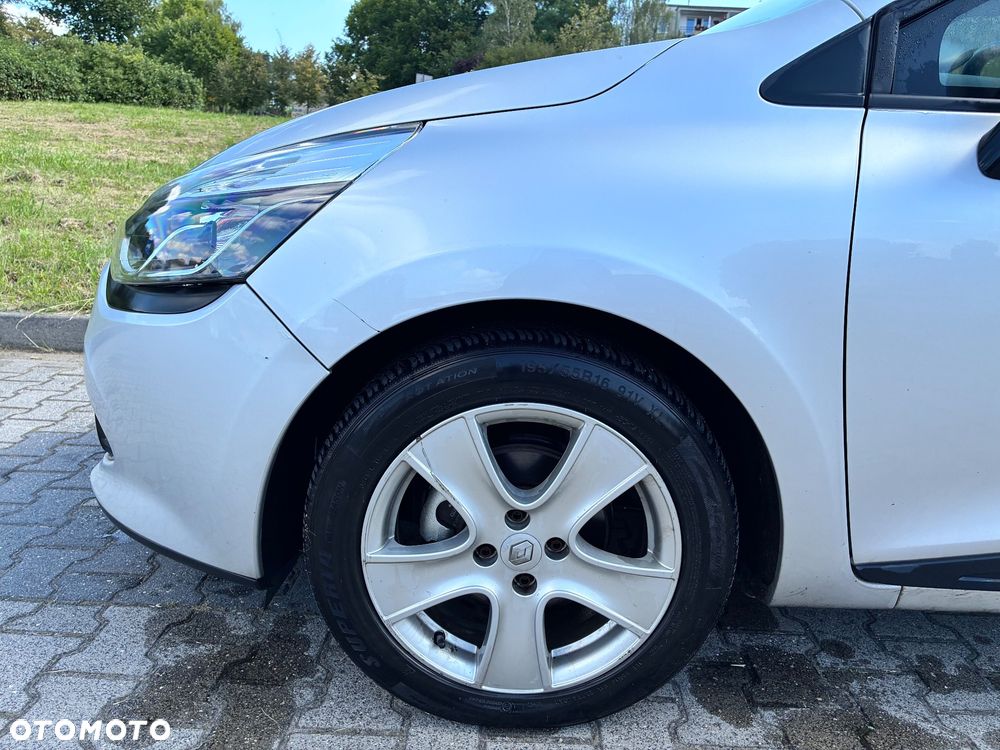 Renault Clio - 10