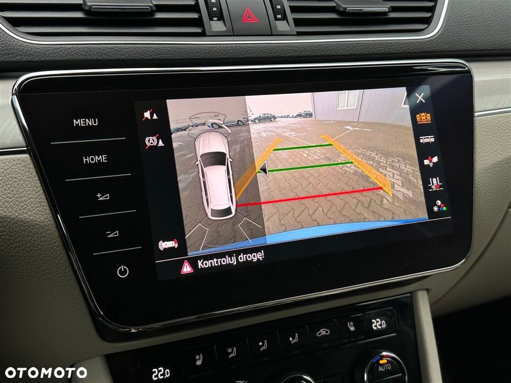 Skoda Superb 2.0 TSI 4x4 L&K DSG - 29