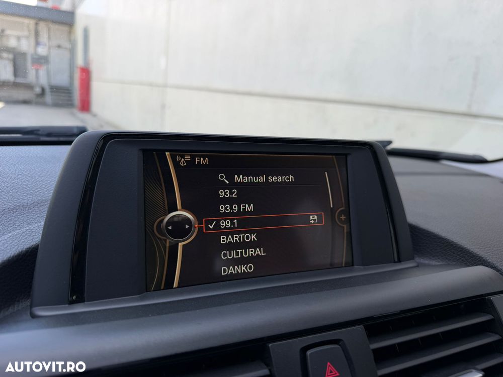 BMW Seria 1 116i Sport Line - 23
