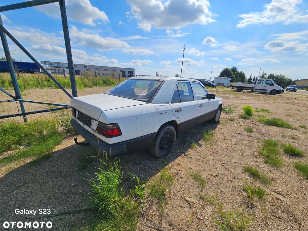 Mercedes-Benz W124 (1984-1993) - 3