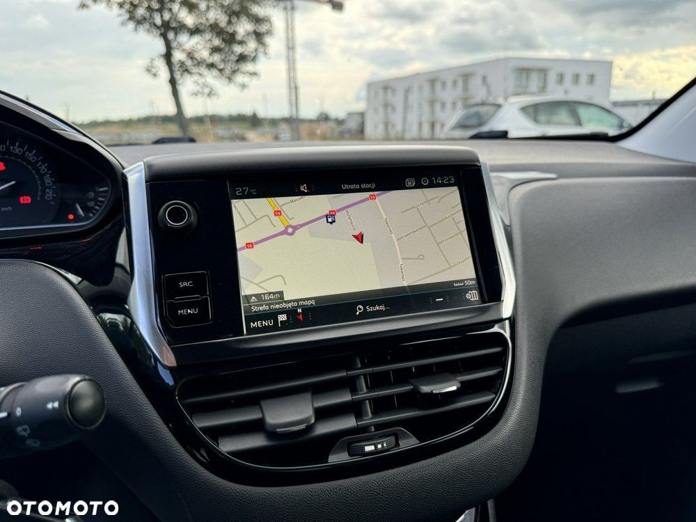 Peugeot 208 BlueHDi 100 Active - 23