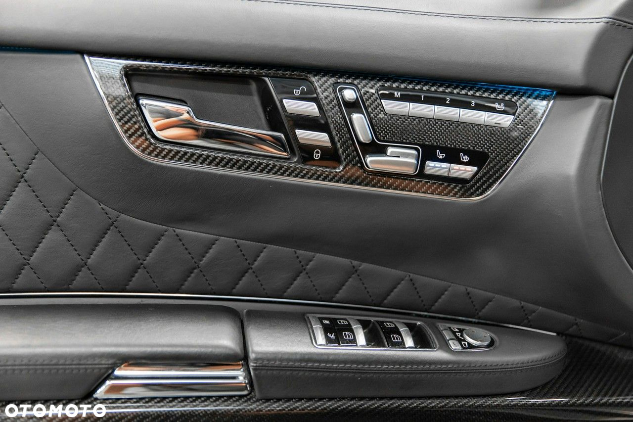 Mercedes-Benz CL - 31