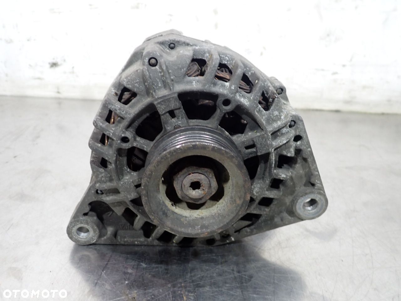 ALTERNATOR 70A VOLKSWAGEN PASSAT B5 FL 06B903016C - 1