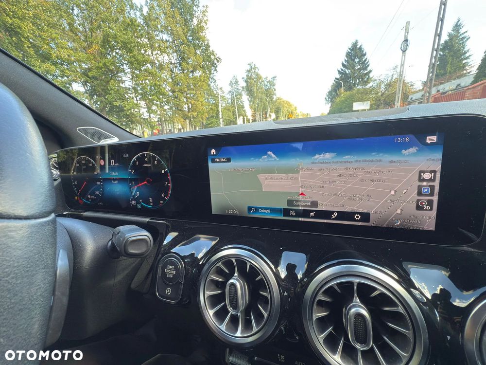 Mercedes-Benz Klasa B 220 4-Matic 7G-DCT - 11