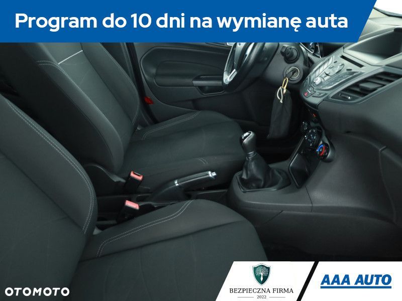 Ford Fiesta - 9